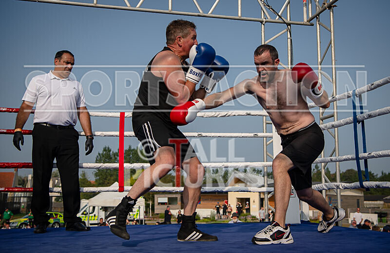BOUT 8 - Roland -the Doc- Archer v -Dangerous- Trevor Morris-45 - BOUT 8 - Roland 'the Doc' Archer v 'Dangerous' Trevor Morris