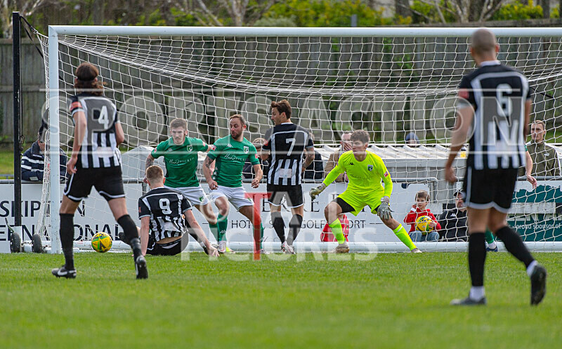 GFC v Hanwell Town-66 - GFC v HANWELL TOWN