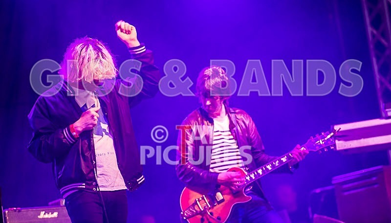 The Charlatans-56 - THE CHARLATANS