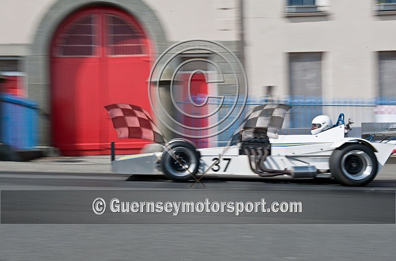 Hill Car_2010-389 - CARS 2010-05-03