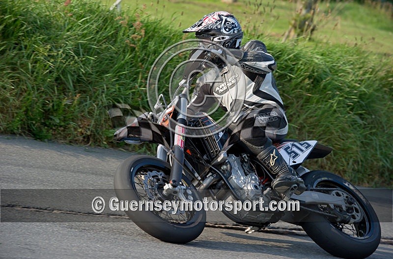 GMCCC_Hill Climb_25-04-11-386 - BIKES 2011-04-25