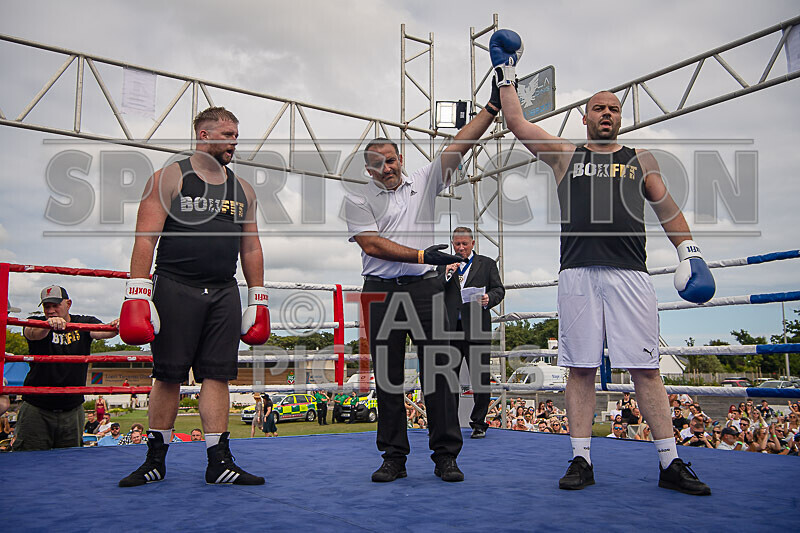 BOUT 2- Dave Tornado Taylor v Marvin Le Marvellous Odillard-40 - BOUT 2- Dave 'Tornado' Taylor v Marvin 'Le Marvellous' Odillard