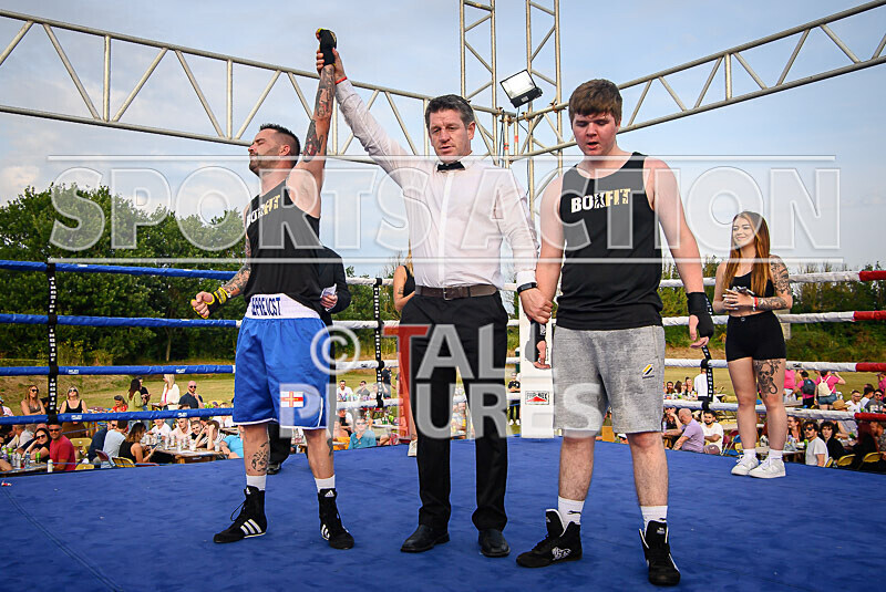 BOUT 9 - Martin Im too old for this shit Le Prevost v Lewis Storming N - BOUT 9 - Martin 'I'm too old for this shit' Le Prevost v Lewis 'Storming' Norman