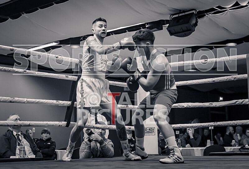 BOUT 7 - Scott Little v Ethan Jones-38 - BOUT 7 - Scott Little v Ethan Jones