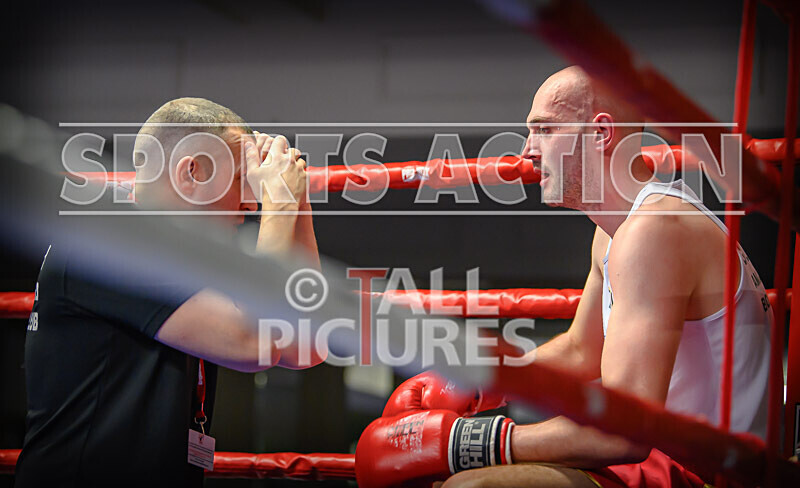 BOUT 8- Cam Hards v Darren Williams-32 - BOUT 8 - Cam Hards v Darren Williams