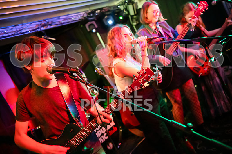 SoPM_2018 Christmas Gig-152 - SCHOOL OF POPULAR MUSIC CHRISTMAS GIG 2018