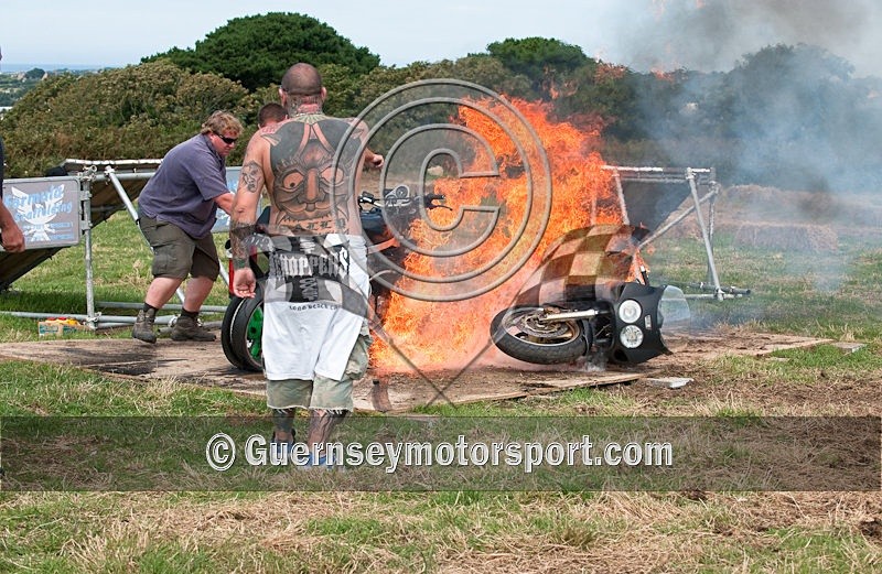 Hogwash_09-62 - HOGWASH 2009 - SCENE