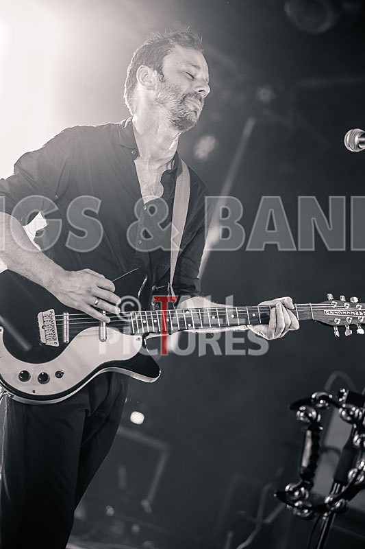 Johnny Cage and the Voodoo Groove-26 - JOHNNY CAGE AND THE VOODOO GROOVE