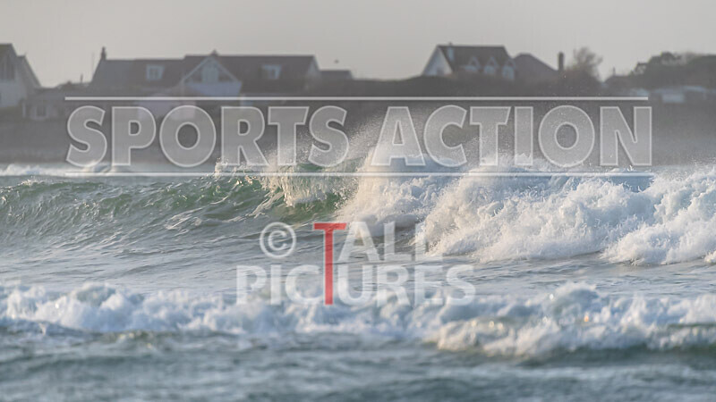 Surfing_New Years Eve 2021-113 - NEW YEARS EVE SURFING 2021