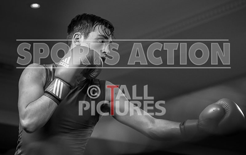 Bout - 6_Sam Masterman v Harry Roberts-16 - Bout - 6_Sam Masterman v Harry Roberts