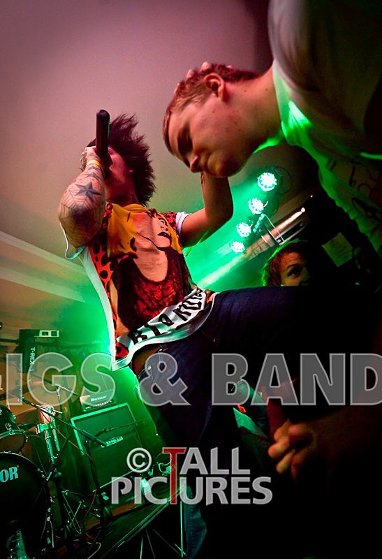 Five Across the Eyes-15 - FIVE ACROSS THE EYES at RoA-5