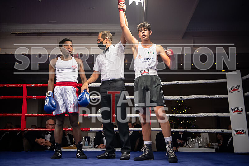 BOUT 2_Aiden Dabare v Kristian Madzudzo-38 - BOUT 2_Aiden Dabare v Kristian Madzudzo