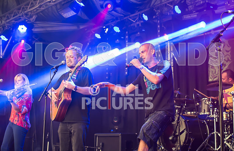 Buffalo Huddleston-64 - BUFFALO HUDDLESTON