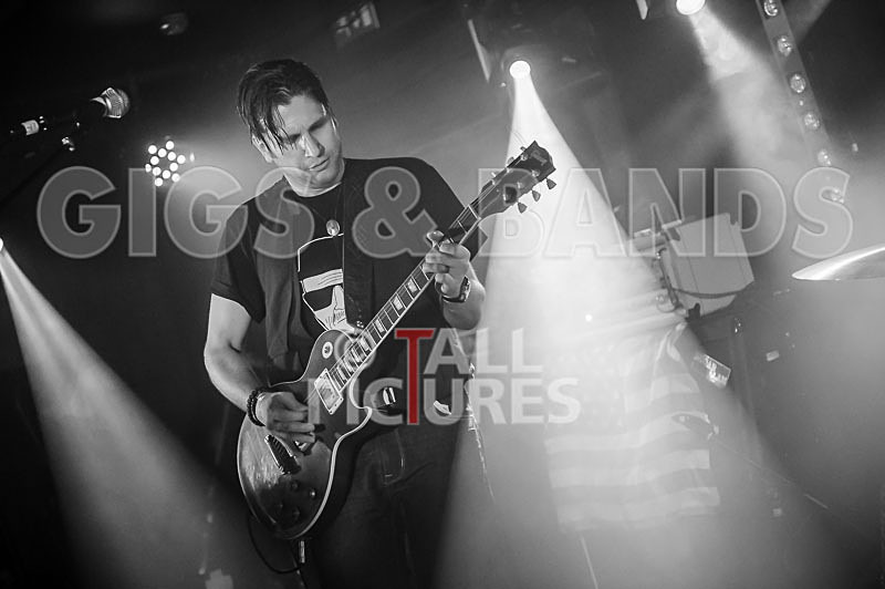 Jonny Lives-150 - JONNY LIVES