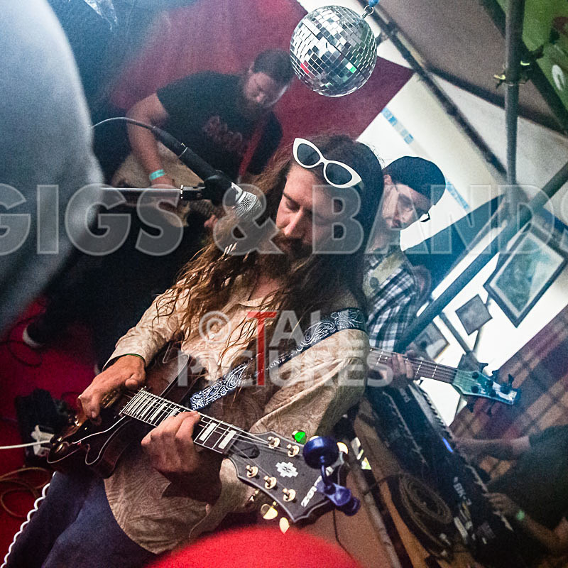 Lord Vapour- Acoustic-3 - LORD VAPOUR - ACOUSTIC