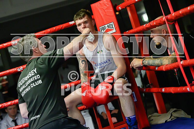 BOUT- 7 - Emile Prevel v Anthony Addison-24 - BOUT 7 - Emile Prevel v Anthony Addison