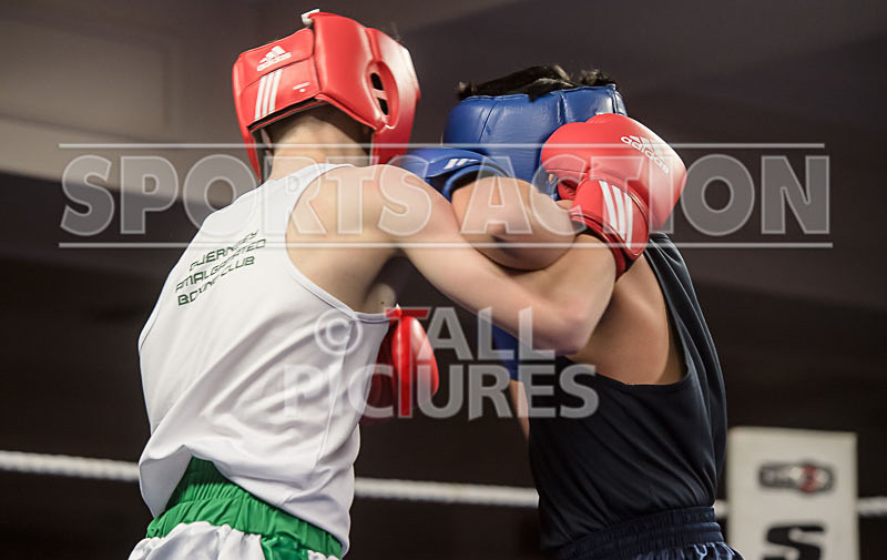 Bout - 1_Charlie Driscoll v Zak Nabi-23 - Bout - 1_Charlie Driscoll v Zak Nabi