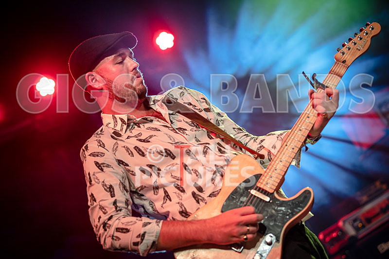 The Robert J Hunter Band-270 - THE ROBERT J HUNTER BAND