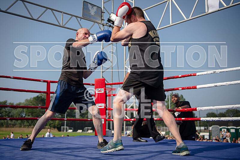 BOUT 2 - Steve -The Stoat- Ozanne v Alan -Dinosaur- Donaldson-10 - BOUT 2 - Steve 'The Stoat' Ozanne v Alan 'Dinosaur' Donaldson