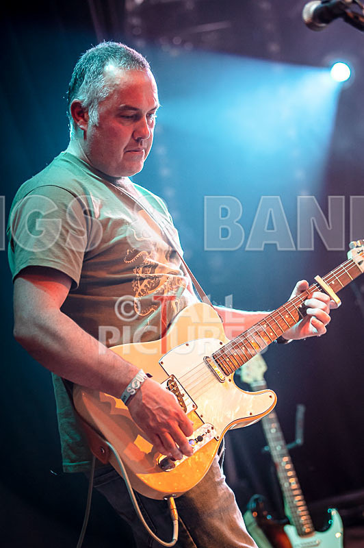 The Sacred Hearts-13 - THE SACRED HEARTS