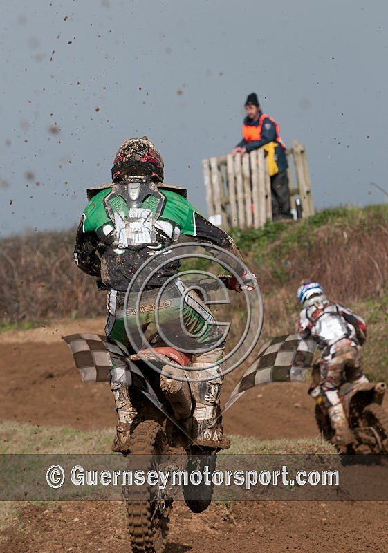 Moto-X_19-02-11-1 - MOTO-X_19-02-2011