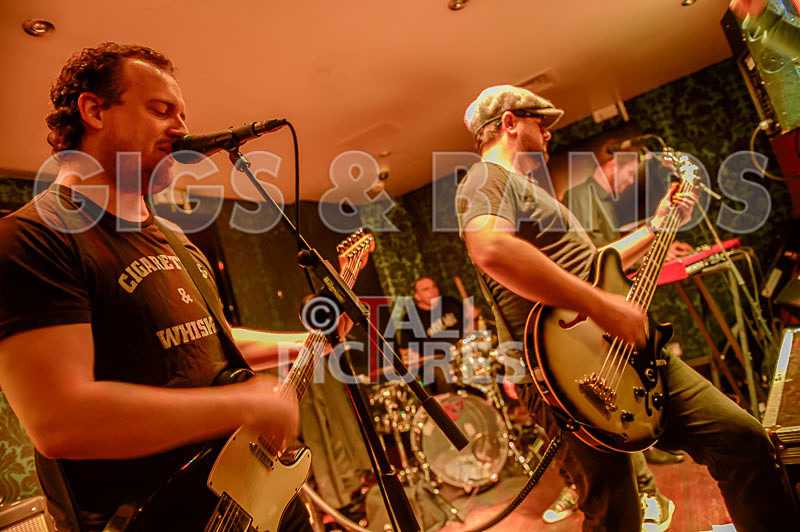 Thee Jenerators-353 - THEE JENERATORS