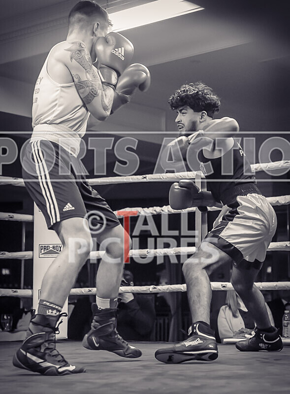 BOUT- 6 - Emile Prevel v Moin Khan-11 - BOUT: 6 - Emile Prevel v Moin Khan