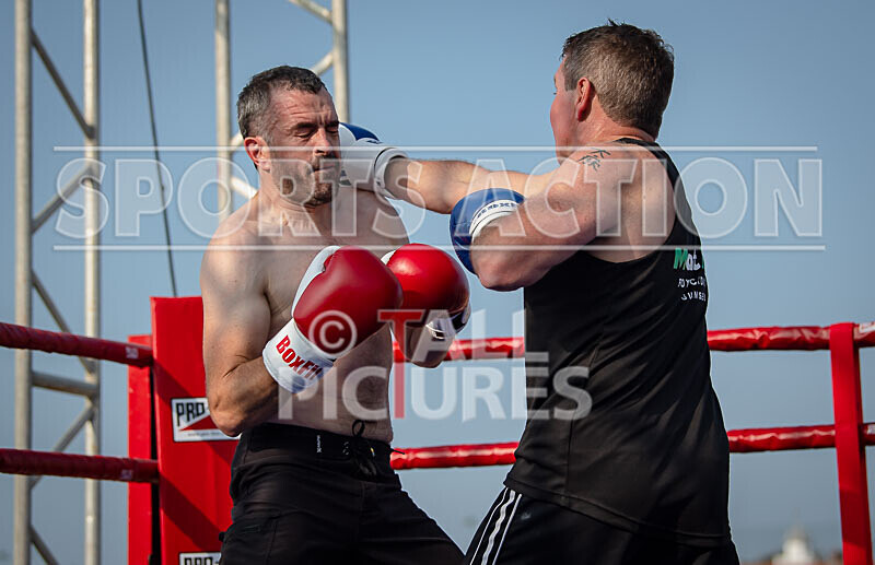 BOUT 8 - Roland -the Doc- Archer v -Dangerous- Trevor Morris-8 - BOUT 8 - Roland 'the Doc' Archer v 'Dangerous' Trevor Morris