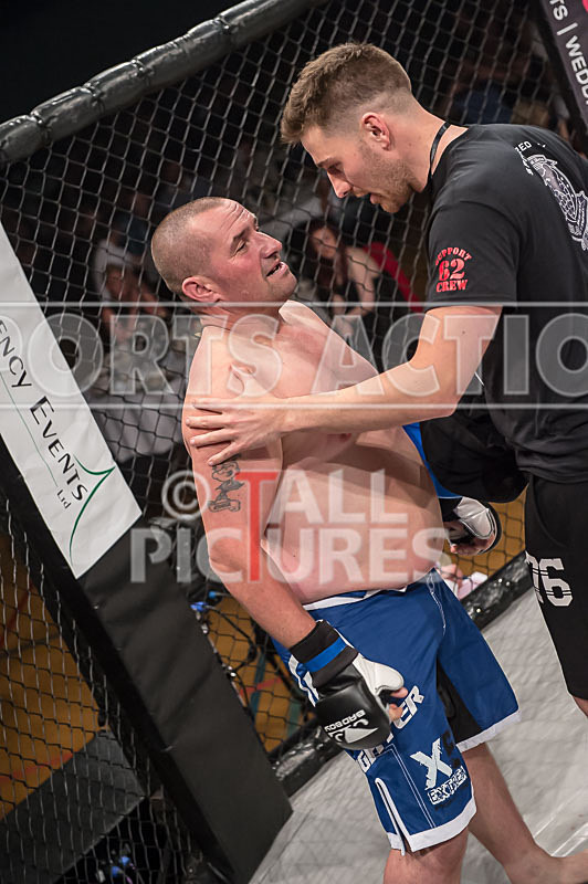 Eddie Goracy v Jack Fallaize-21 - BOUT 8