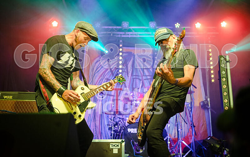 The Electric Shakes-206 - THE ELECTRIC SHAKES