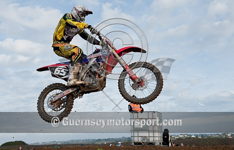 Moto-X_12-11-11-129 - MOTO-X_12-11-2011