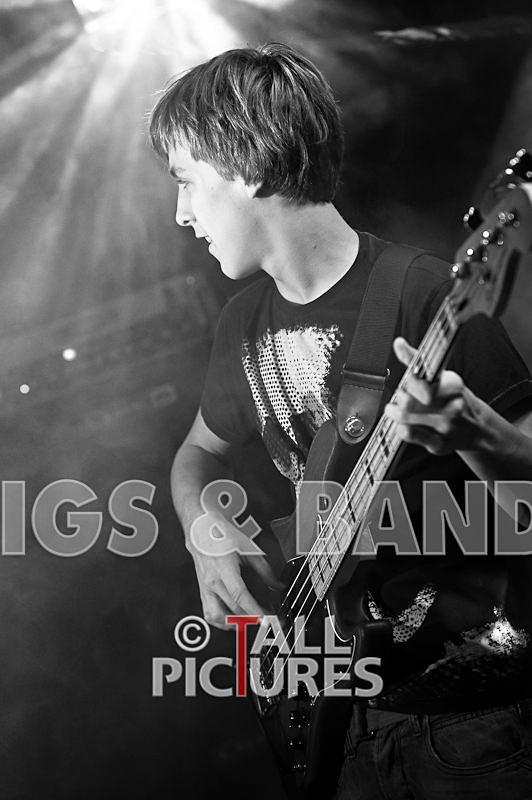 9 Lives-14 - 9 LIVES