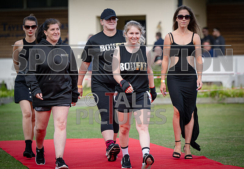 BOUT 9- Lauren Thunder Damage Hallett v Dee the Machine Marsden-1 - BOUT 9- Lauren 'Thunder Damage' Hallett v Dee 'the Machine' Marsden