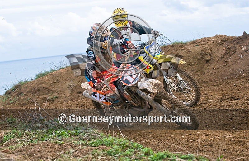 Moto-X_06-11-10-84 - MOTO-X_06-11-2010