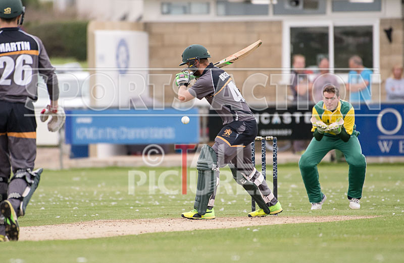 Cricket_Griffins v Irregulars-5 - GRIFFINS v IRREGULARS BARBARIANS