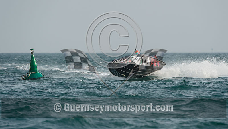 Worlds Powerboats_2014_Race-2-9 - UIM CLASS 3A & 3B WORLD OFFSHORE CHAMPIONSHIP_RACE-2