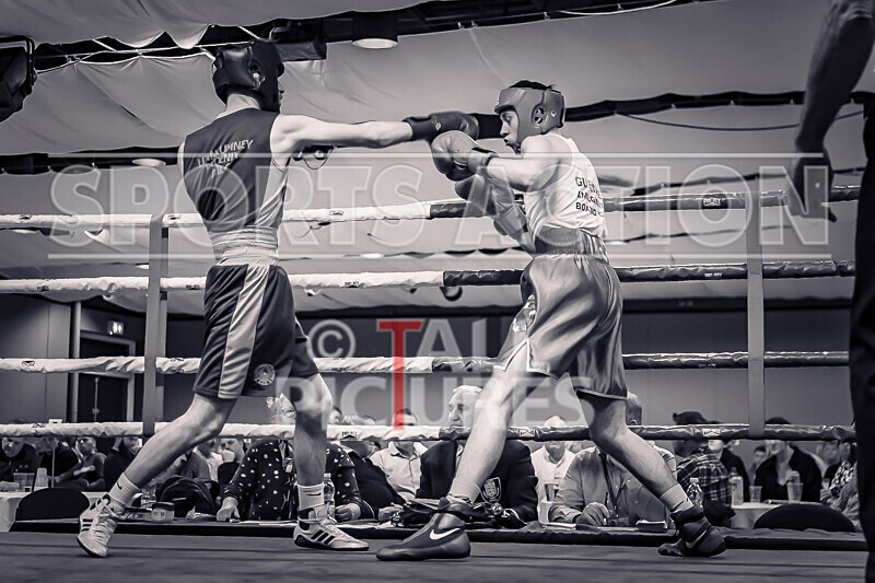 BOUT 4 - Ross Vining v Lewis Oyler-18 - BOUT 4 - Ross Vining v Lewis Oyler