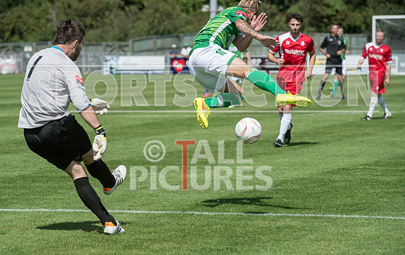 Guernsey FC v Whitstable Town-26 - GUERNSEY FC v WHITSTABLE TOWN