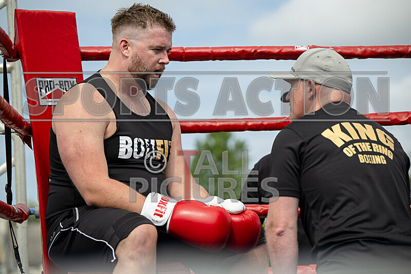 BOUT 2- Dave Tornado Taylor v Marvin Le Marvellous Odillard-23 - BOUT 2- Dave 'Tornado' Taylor v Marvin 'Le Marvellous' Odillard