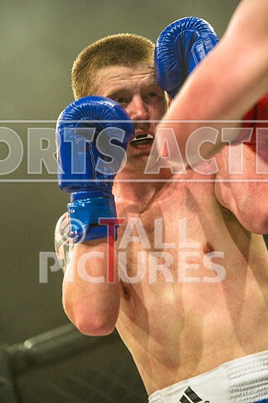 Lock-in Guernsey_2013_Bout-1-17 - BOUT-1