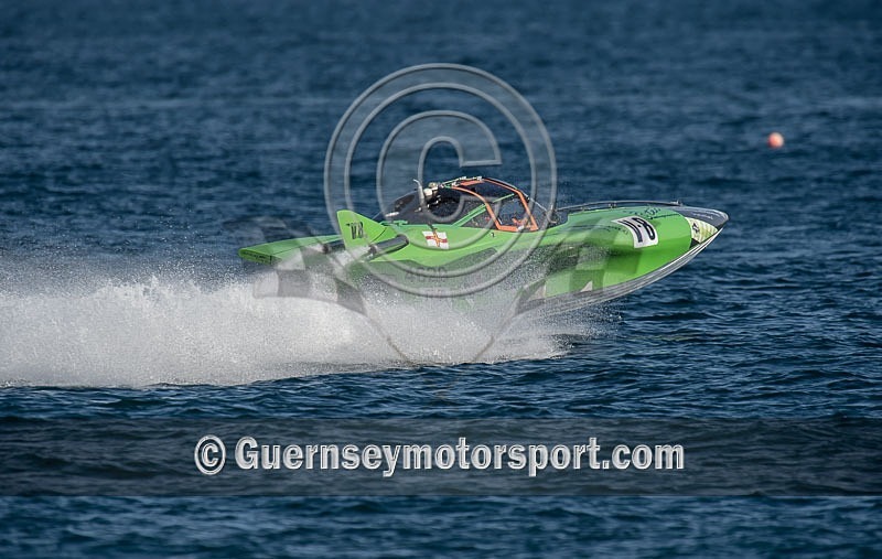 Powerboat Racing_03-08-2013-68 - RACE-8 NORTH BEACH OUTER