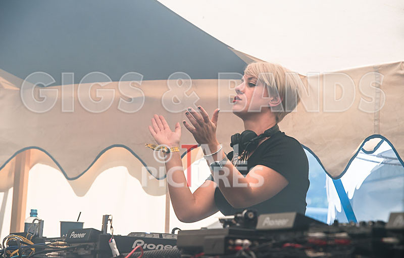 Hannah Jacques-4 - HANNAH JACQUES