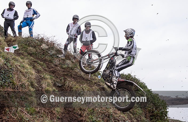 2-Day Trials_2013-12 - 2-DAY TRIALS - 2013