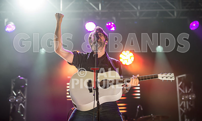 The Vaccines-12 - THE VACCINES