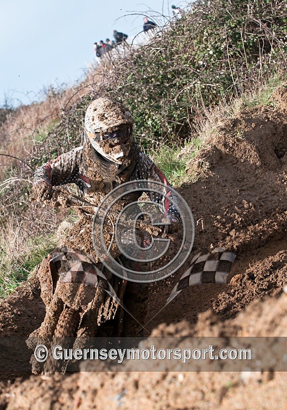 Moto-X_19-02-11-37 - MOTO-X_19-02-2011