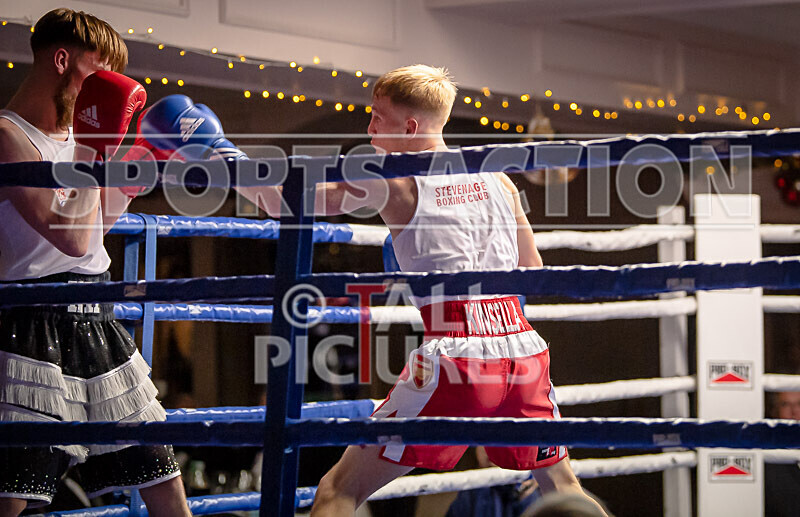 BOUT 7_Kylop Holland v Freddie Kinsella-16 - BOUT 7_Kylop Holland v Freddie Kinsella