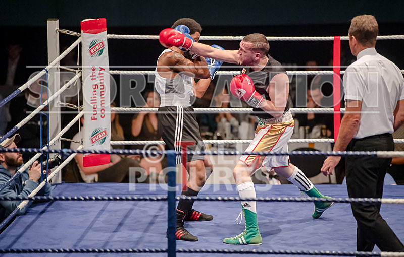 BOUT-18 - Jimmy Lesbirel v Byron Morris-10 - BOUT-18 - Jimmy Lesbirel v Byron Morris