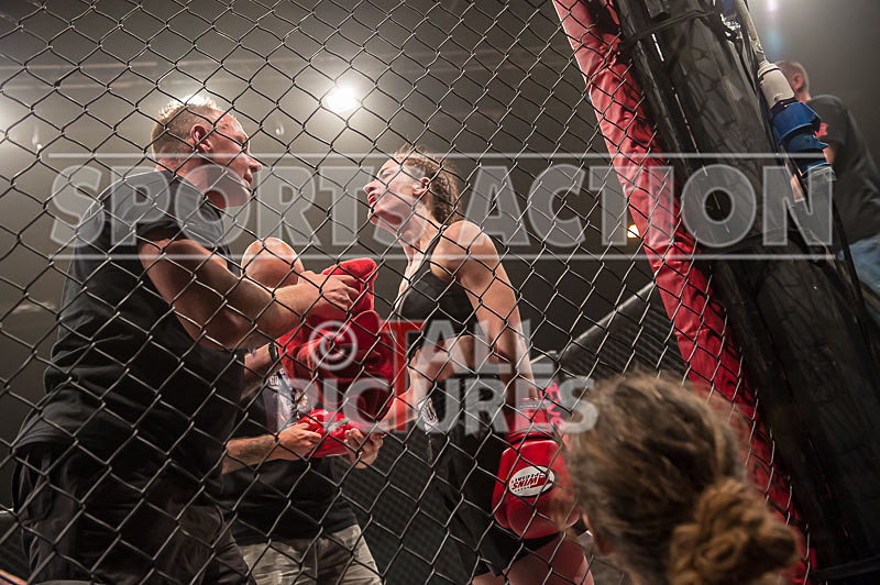 Zoe Findlay v Lolly Guard-39 - BOUT 3