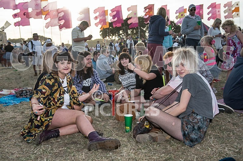 Jersey Live 2013_The Atmosphere-110 - SUNDAY - PICTURES FROM AROUND THE FESTIVAL