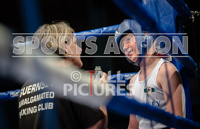 BOUT 1- Liam Duff v Kody Domaille-12 - BOUT 1: Liam Duff v Kody Domaille